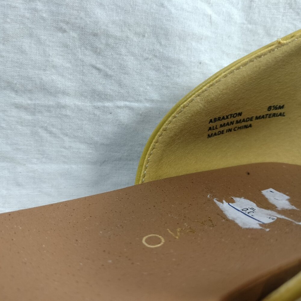 Andiamo Slip-on Flat Sandals - Picture 5 of 9
